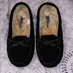 Black Slippers